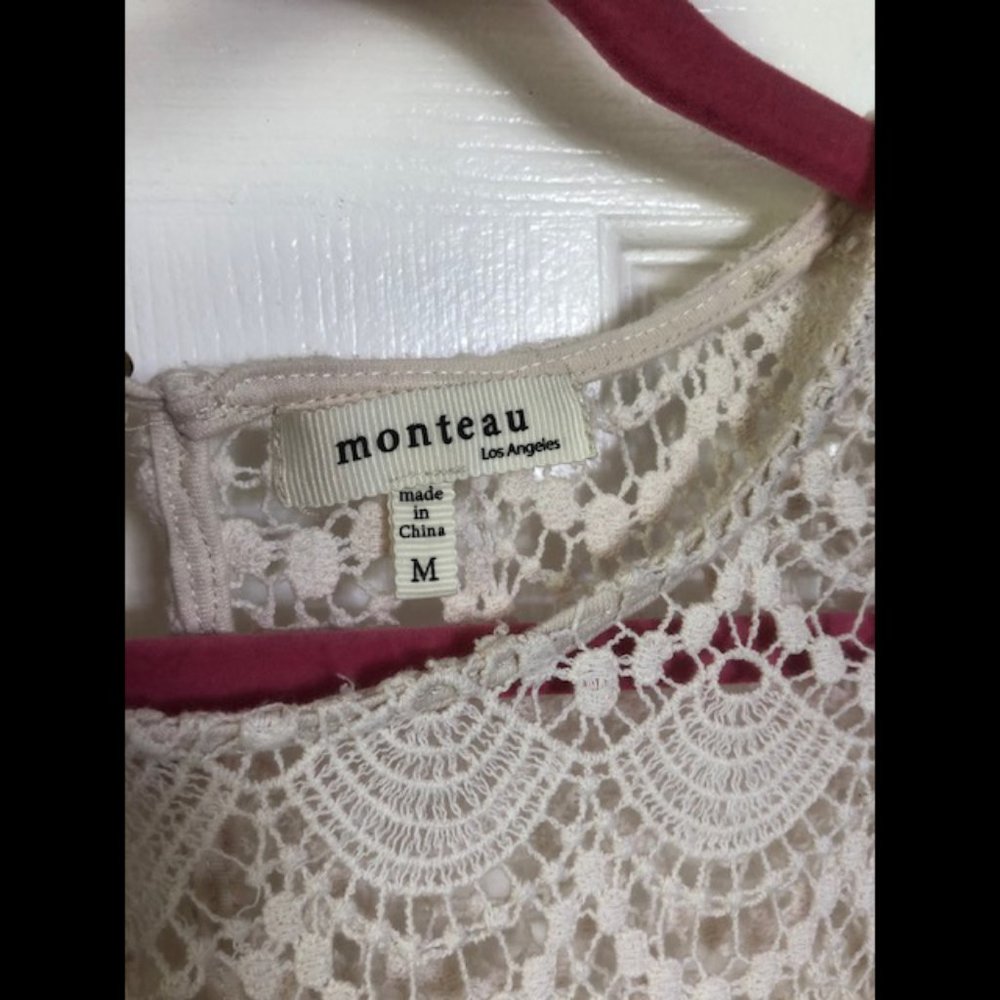 Monteau Crochet Lace Ivory Peplum Button Top M - Picture 6 of 7